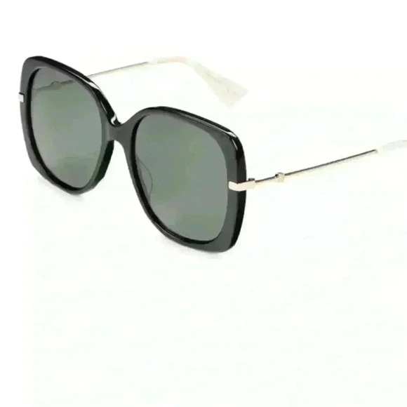 New Gucci Sunglasses MSRP 520 - Picture 2 of 7